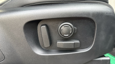 Land Rover Discovery 3.0 P360 R-Dynamic SE 5dr Auto Petrol Station Wagon